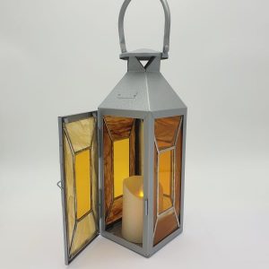 Un vitrail lanterne Tiffany