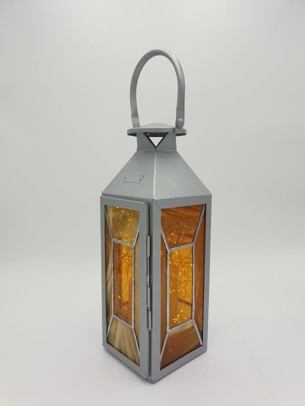 Un vitrail lanterne Tiffany